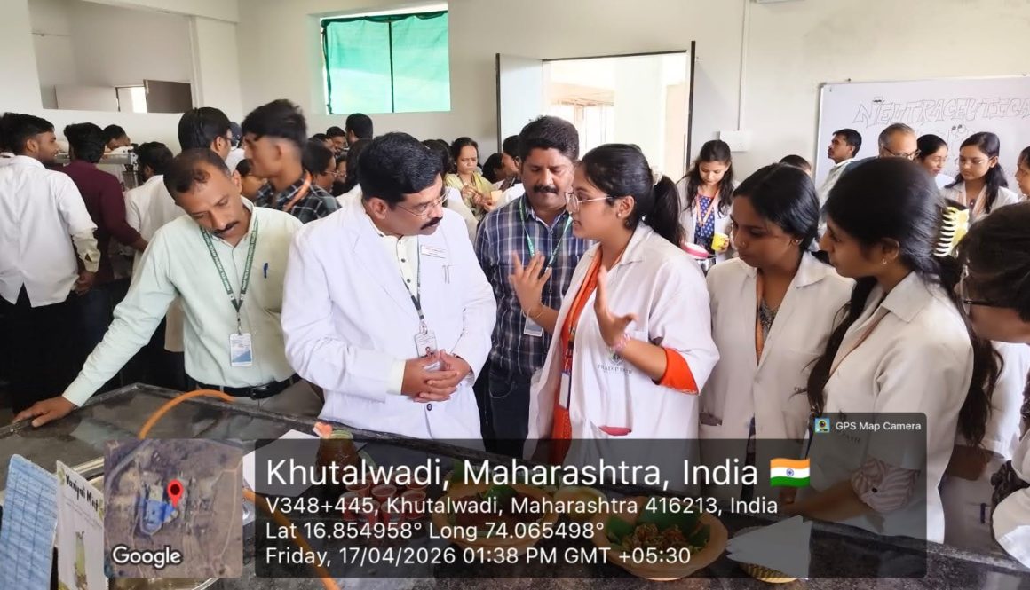 Nutraceutical Expo” conducted by the Rasashastra & Bhaishajya Kalpana (RSBK) Department