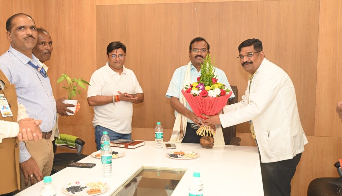Institute visit by AYUSH